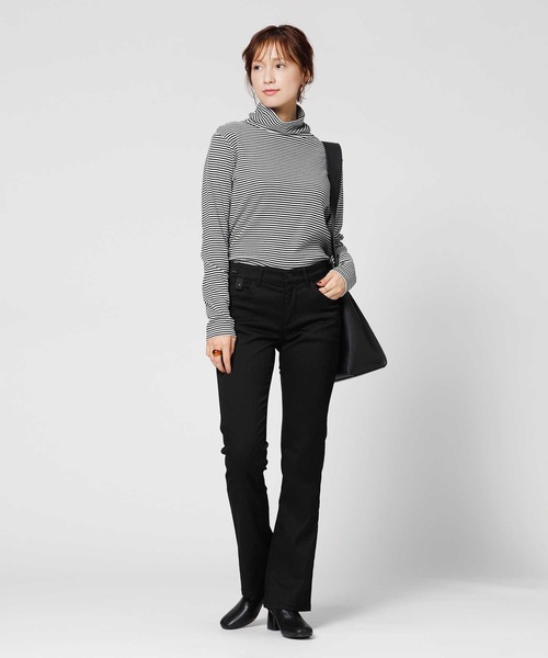 EDWIN（エドウィン）の「【EDWIN】ハタラクロ ブーツカットパンツ (ストレッチツイル / 色あせしにくい / オフィスカジュアル)（その他パンツ・レディース・ブラック・M/L/XL/XS/S）」の3枚目の写真