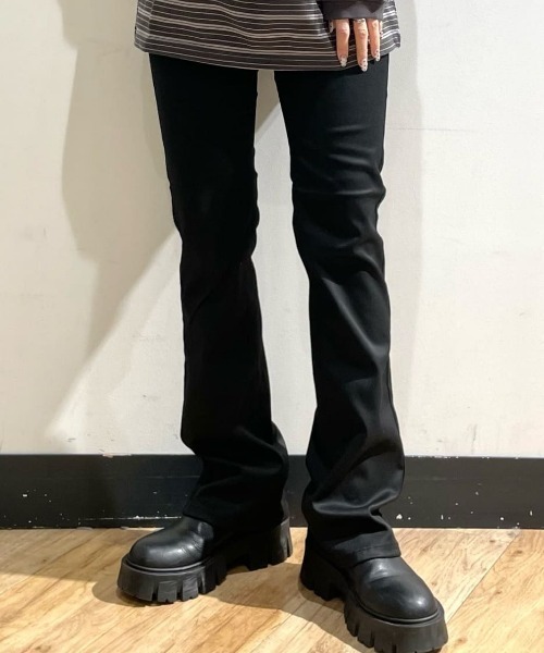 EDWIN（エドウィン）の「【EDWIN】ハタラクロ ブーツカットパンツ (ストレッチツイル / 色あせしにくい / オフィスカジュアル)（その他パンツ・レディース・ブラック・M/L/XL/XS/S）」の12枚目の写真