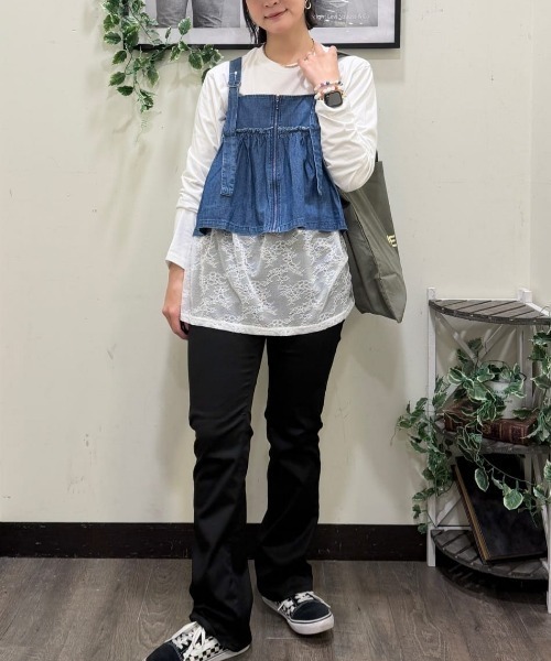 EDWIN（エドウィン）の「【EDWIN】ハタラクロ ブーツカットパンツ (ストレッチツイル / 色あせしにくい / オフィスカジュアル)（その他パンツ・レディース・ブラック・M/L/XL/XS/S）」の17枚目の写真