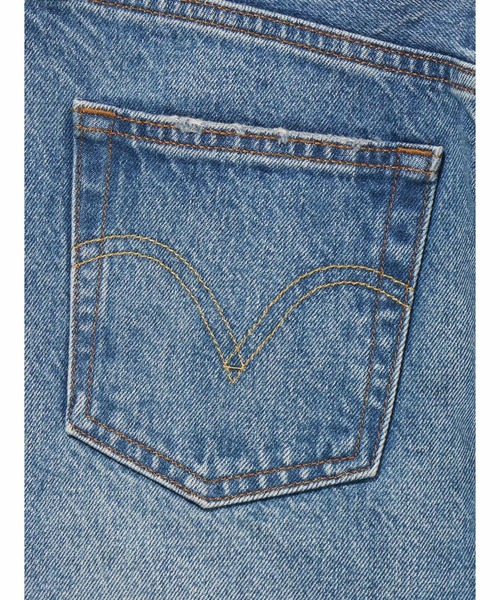 Levi's（リーバイス）の「Levi's/リーバイス RECRAFTED スカート ミディアムインディゴ NOVEL NOTION（デニムスカート・レディース・インディゴブルー・23inch/24inch/25inch/26inch/27inch/28inch）」の6枚目の写真