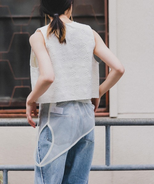 KBF（ケイビーエフ）の「ボンディングレースベスト（ベスト・レディース・オフホワイト/ブラック・ONE）」の8枚目の写真