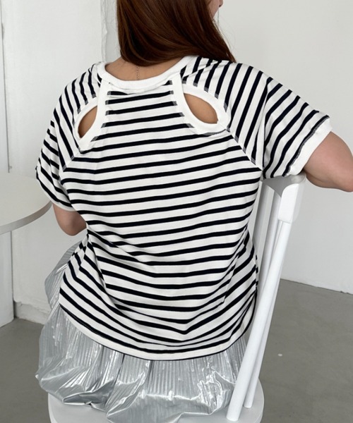 un+frame（アンフレーム）の「バックホールボーダー半袖トップス（Tシャツ/カットソー・レディース・ホワイト/ネイビー・FREE）」の17枚目の写真