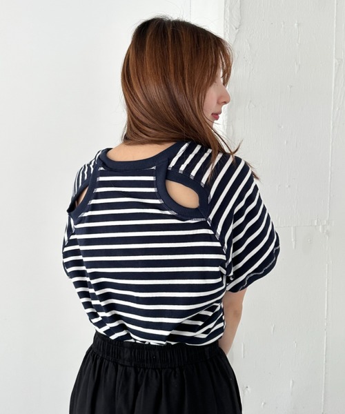 un+frame（アンフレーム）の「バックホールボーダー半袖トップス（Tシャツ/カットソー・レディース・ホワイト/ネイビー・FREE）」の13枚目の写真