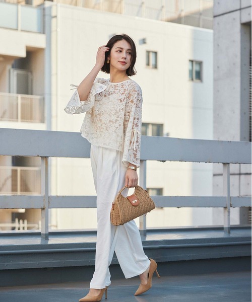 fifth（フィフス）の「フラワーレースキャミ付ブラウス（シャツ/ブラウス・レディース・ブラック/ベージュ・M）」の8枚目の写真