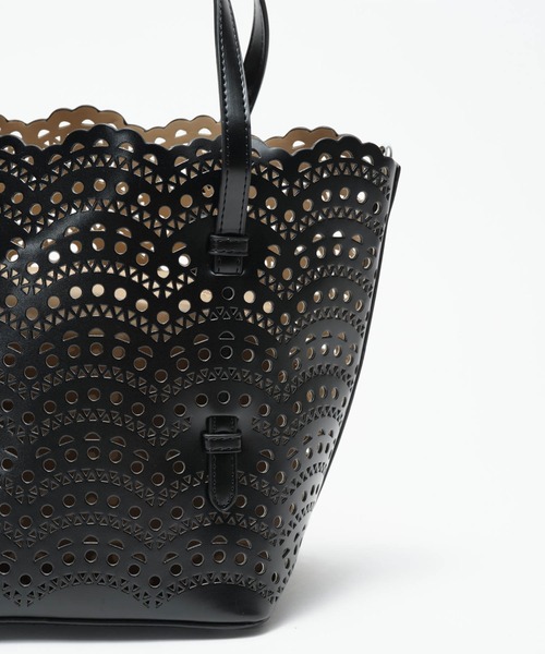 ZAKKA-BOX（ザッカボックス）の「スカラップレースパンチングトートバッグ（トートバッグ・レディース・ホワイト/ブラック・FREE）」の16枚目の写真