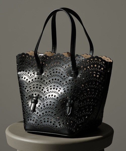 ZAKKA-BOX（ザッカボックス）の「スカラップレースパンチングトートバッグ（トートバッグ・レディース・ホワイト/ブラック・FREE）」の22枚目の写真