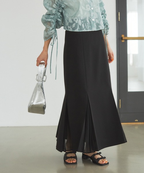 VIS（ビス）の「プリーツ切替マーメイドスカート（スカート・レディース・ベージュ/ブルー/ブラック・M/S）」の2枚目の写真