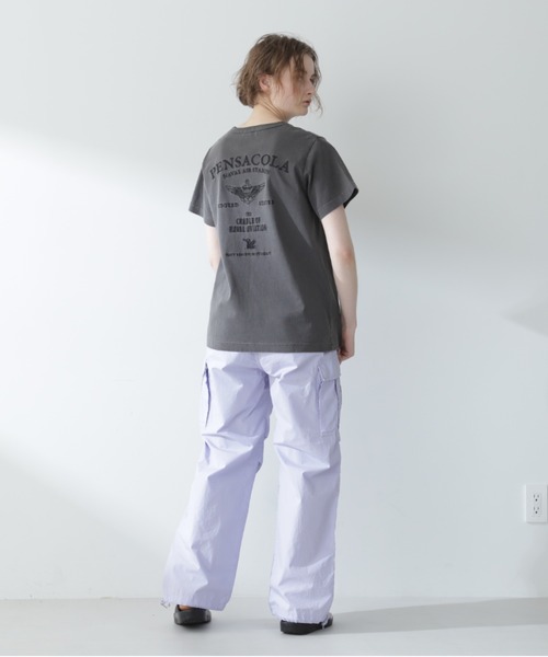 AVIREX(アヴィレックス)の「《直営店限定》FADE WASHT-SHIRT "PENSACOLA"/フェイドウォッシュTシャツ"ペンサコーラ"(Tシャツ/カットソー・レディース・オフホワイト/チャコールグレー/バーガンディー・SMALL/MEDIUM)」の8枚目の写真
