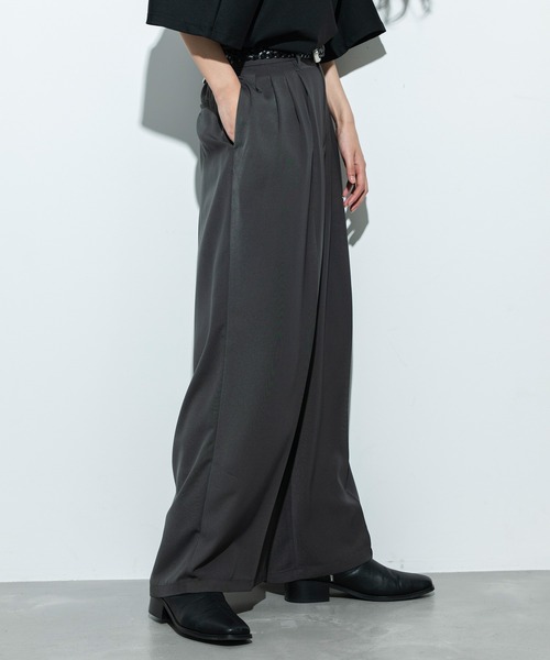 JUNRED(ジュンレッド)の「【 CICA加工・セットアップ対応 】ライトドレス4タックスーパーワイドパンツ(スラックス・メンズ・ブラック/チャコールグレー・L/M/S)」の15枚目の写真