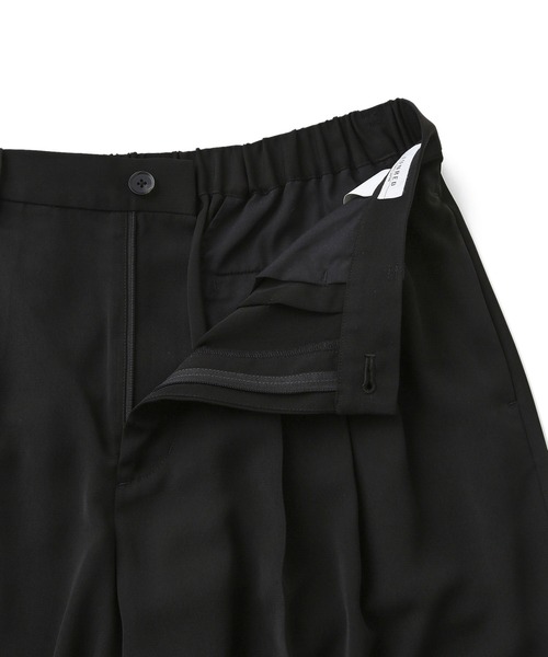 JUNRED(ジュンレッド)の「【 CICA加工・セットアップ対応 】ライトドレス4タックスーパーワイドパンツ(スラックス・メンズ・ブラック/チャコールグレー・L/M/S)」の3枚目の写真