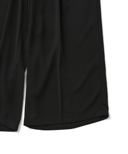 JUNRED(ジュンレッド)の「【 CICA加工・セットアップ対応 】ライトドレス4タックスーパーワイドパンツ(スラックス・メンズ・ブラック/チャコールグレー・L/M/S)」の5枚目の写真