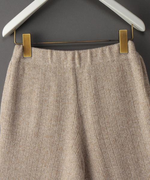 BEAUTY&YOUTH UNITED ARROWS(ビューティーアンドユースユナイテッドアローズ)の「<6(ROKU)>RIB KNIT WIDE PANTS/パンツ◆(その他パンツ・レディース・ブラック/ベージュ・38/36)」の4枚目の写真