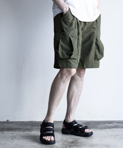 Magine（マージン）の「【SELECT】IR:ナイロンワッシャー カーゴショーツ（カーゴパンツ・メンズ・ブラック/ベージュ/カーキ・M/L/XL）」の5枚目の写真