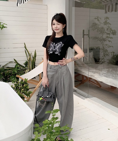 shopnikoniko(ショップニコニコ)の「チビT ショート丈 半袖 蝶々 バタフライ Tシャツ デニム パッチワーク 韓国 y2k ピチT(Tシャツ/カットソー・レディース・ブラック/ホワイト・フリー)」の7枚目の写真