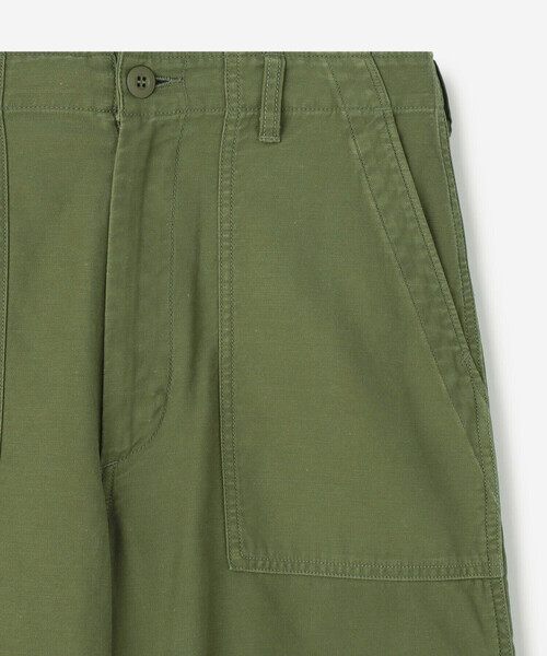 THE SHINZONE（ザ　シンゾーン）の「THE SHINZONE | WASHED BAKER PANTS WOMEN（その他パンツ・レディース・オリーブ・36/34）」の5枚目の写真