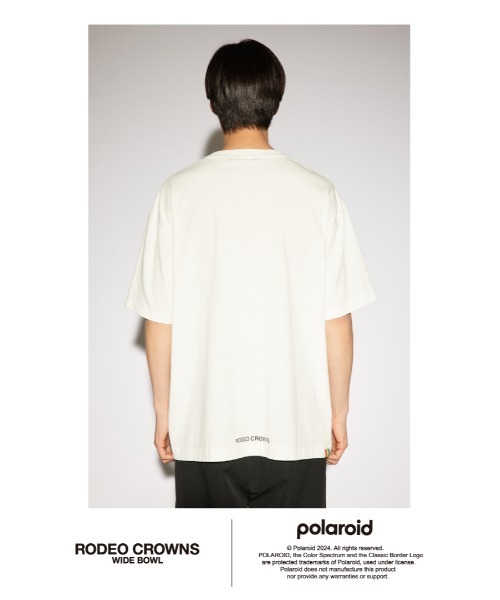 RODEO CROWNS WIDE BOWL(ロデオクラウンズワイドボウル)の「Polaroid フォトTシャツ(Tシャツ/カットソー・メンズ・ホワイト/ブラック・MEDIUM/LARGE)」の8枚目の写真