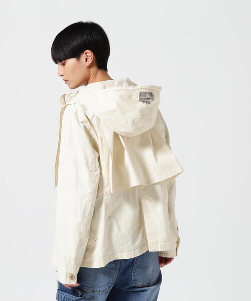 AVIREX(アヴィレックス)の「MOUNTAIN PARKA WITH THE CAPE / マウンテンパーカー ウィズ ザ ケープ / AVIREX / アヴィレックス(マウンテンパーカー・レディース・オリーブ系/アイボリー/チャコールグレー・S/M)」の10枚目の写真