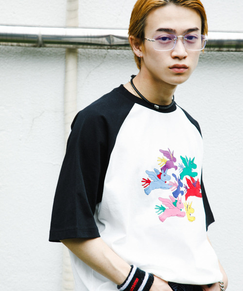SENSE OF PLACE by URBAN RESEARCH（センスオブプレイスバイアーバンリサーチ）の「『別注』SHUHEI KOKI×SENSE OF PLACE　ラグランTシャツ（Tシャツ/カットソー・メンズ・ホワイト/ライトブルー/ブラック・MEDIUM/LARGE）」の5枚目の写真
