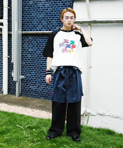 SENSE OF PLACE by URBAN RESEARCH（センスオブプレイスバイアーバンリサーチ）の「『別注』SHUHEI KOKI×SENSE OF PLACE　ラグランTシャツ（Tシャツ/カットソー・メンズ・ホワイト/ライトブルー/ブラック・MEDIUM/LARGE）」の10枚目の写真