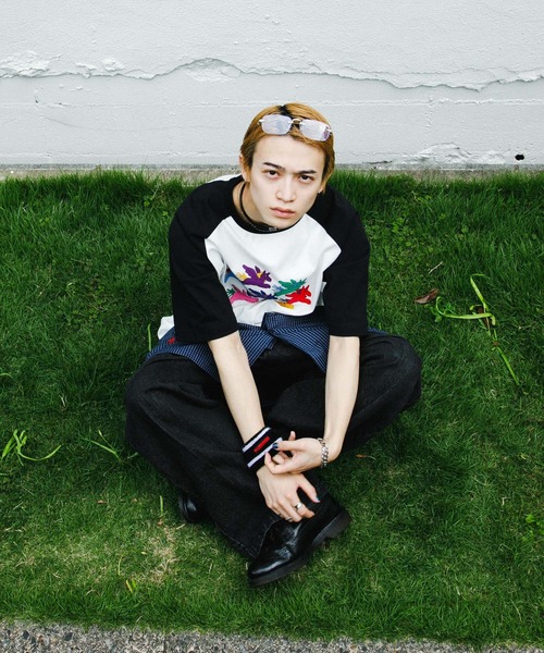 SENSE OF PLACE by URBAN RESEARCH（センスオブプレイスバイアーバンリサーチ）の「『別注』SHUHEI KOKI×SENSE OF PLACE　ラグランTシャツ（Tシャツ/カットソー・メンズ・ホワイト/ライトブルー/ブラック・MEDIUM/LARGE）」の12枚目の写真