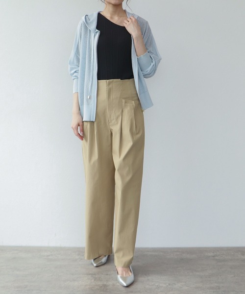 TITE IN THE STORE（ティテ　インザ　ストア）の「メッシュ編みフーディニットパーカー（パーカー・レディース・ブラック/ブルー/オフホワイト・38）」の9枚目の写真