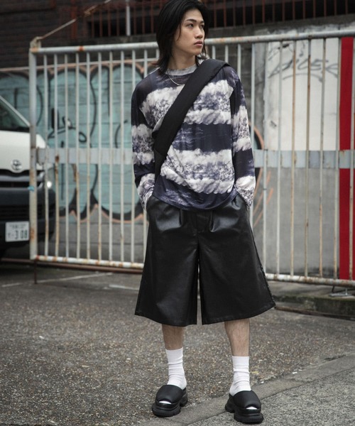 SENSE OF PLACE by URBAN RESEARCH（センスオブプレイスバイアーバンリサーチ）の「フェイクレザーワイドショートパンツ（その他パンツ・メンズ・ブラック・MEDIUM/LARGE）」の19枚目の写真