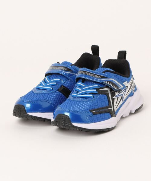 瞬足（シュンソク）の「瞬足/SYUNSOKU/キッズスニーカー/JJ-155（スニーカー・キッズ・ブラック×シルバー/ブルー/グリーン/レッド/ブラック×イエロー/ゴールド/ブルー系その他2/ブラック×ゴールド/グリーン系その他/ネイビー/イエロー/シルバー・16.5cm/17.0cm/17.5cm/18.0cm/18.5cm/19.0cm/19.5cm/20.0cm/20.5cm/21.0cm/21.5cm/22.0cm/22.5cm/23.0cm/16.0cm/23.5cm/24.0cm/24.5cm/25.0cm）」の15枚目の写真