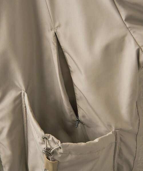 UNDER ARMOUR（アンダーアーマー）の「＜UNDER ARMOUR ｜ UNITED ARROWS＞ パディング フルジップブルゾン（ブルゾン・メンズ・ブラック/ベージュ・XL/M/S/L）」の11枚目の写真