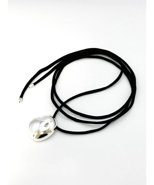 CHIGNON（シニヨン）の「CHIGNON トップ＆コードチョーカー（チョーカー・レディース・シルバー/ゴールド・FREE）」の2枚目の写真