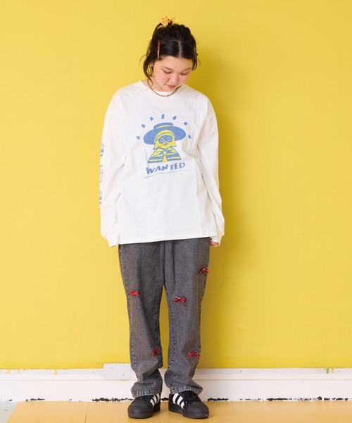 CALMIA（カルミア）の「リボンいっぱいデニムパンツ/おとな（デニムパンツ・レディース・ライトブルー/ブラック・160cm）」の10枚目の写真