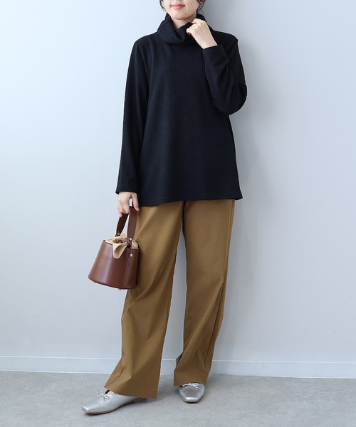leswel(レスウェル)の「【L~5L 大きいサイズ】ふくれジャガードオフタートルカットソー(Tシャツ/カットソー・レディース・ブラック/ブルー/イエロー・L/LL/3L/4L/5L)」の15枚目の写真