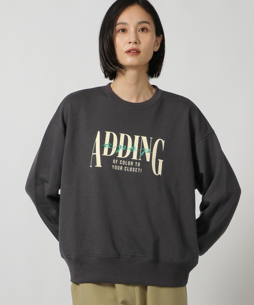 LAKOLE（ラコレ）の「アソートロゴ裏毛プルオーバー / 150636（スウェット・レディース・グレー/オートミール/チャコール・FREE）」の2枚目の写真