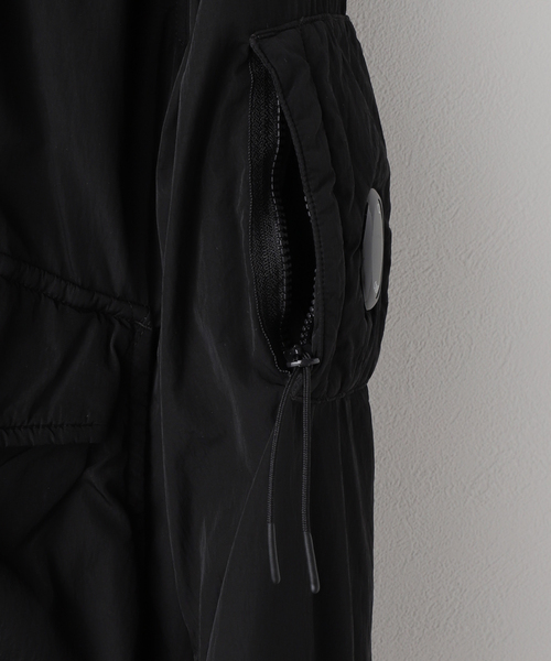 【極美品】C.P. COMPANY Chrome-R Short Jacket C.P. Company - CHROME-R ZIPPED JACKET | HBX