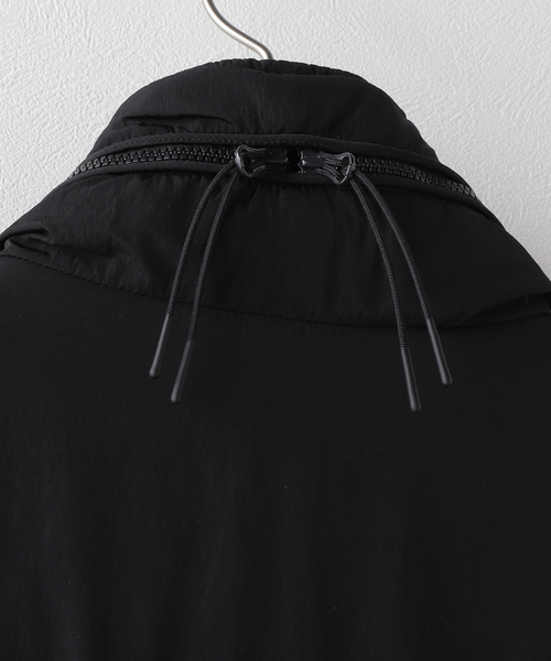 C.P. Company / シーピーカンパニー】SHORT JACKET IN CHROME - R