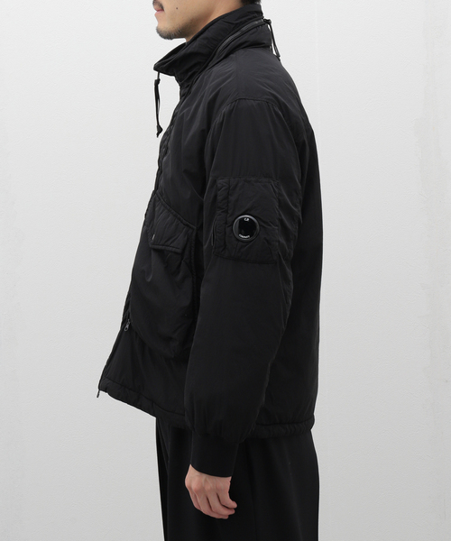 【極美品】C.P. COMPANY Chrome-R Short Jacket C.P. Company / シーピーカンパニー】SHORT JACKET IN CHROME