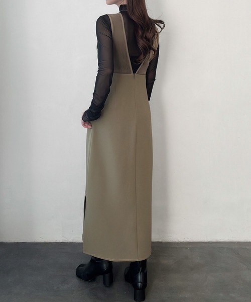 Meiru（メイル）の「バックシアーキーネックジャンパースカート[高身長サイズMT/低身長サイズS有り]（ジャンパースカート・レディース・ダークベージュ/チャコール/ブラック・MT/X-LARGE/LARGE/MEDIUM/SMALL）」の15枚目の写真
