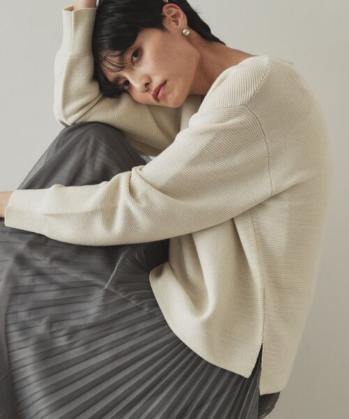 OPAQUE.CLIP（オペークドットクリップ）の「◆≪エマール検証済≫ラメガーターボートネックニット【洗濯機洗い可】（ニット/セーター・レディース・ホワイト系8/ライトグレー系5/チャコール/ブラウン系6/パープル系1/ブルー系その他7・36/38/40/42）」の19枚目の写真