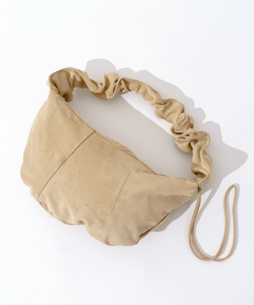 flower（フラワー）の「スエードシャーリングショルダー（ショルダーバッグ・レディース・ベージュ/ブラウン・FREE）」の14枚目の写真