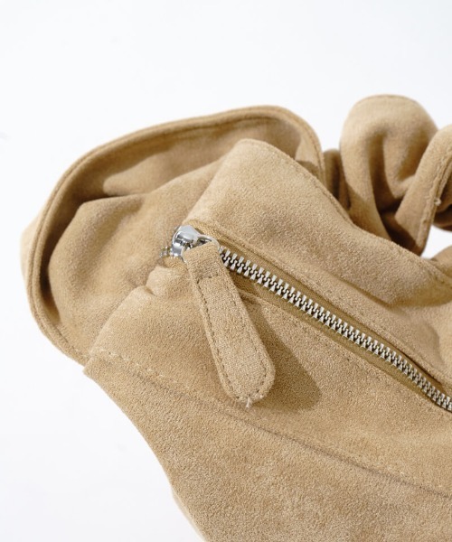 flower（フラワー）の「スエードシャーリングショルダー（ショルダーバッグ・レディース・ベージュ/ブラウン・FREE）」の19枚目の写真