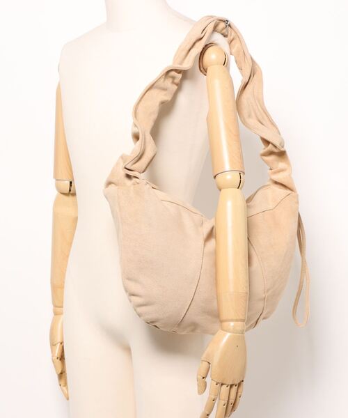 flower（フラワー）の「スエードシャーリングショルダー（ショルダーバッグ・レディース・ベージュ/ブラウン・FREE）」の13枚目の写真