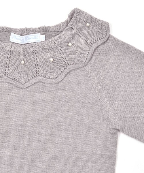 Tartine et Chocolat（タルティーヌエショコラ）の「襟パールビジュー付きセーター(100~140cm)（ニット/セーター・キッズ・オフホワイト/グレー・120cm/110cm/100cm/140cm/130cm）」の13枚目の写真