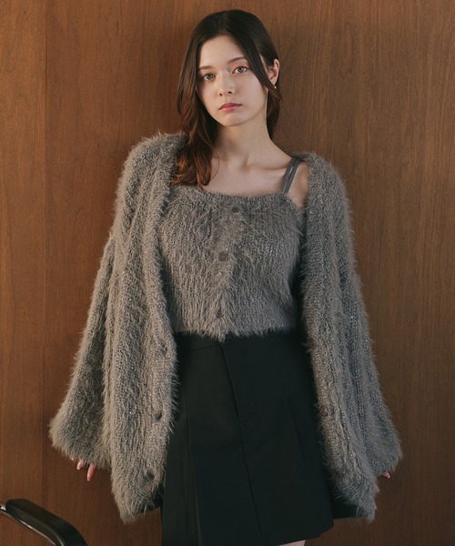 fupel(フぺル)の「lame shaggy knit cami cardigan / ラメシャギーニットキャミカーディガン(アンサンブル・レディース・グレー/ピンク・FREE)」の11枚目の写真