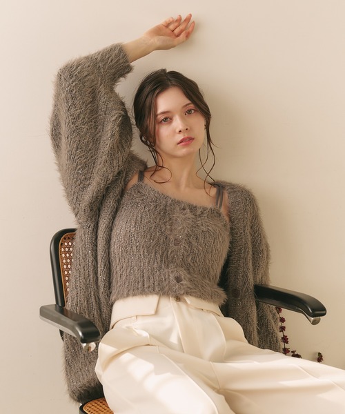 fupel(フぺル)の「lame shaggy knit cami cardigan / ラメシャギーニットキャミカーディガン(アンサンブル・レディース・グレー/ピンク・FREE)」の7枚目の写真