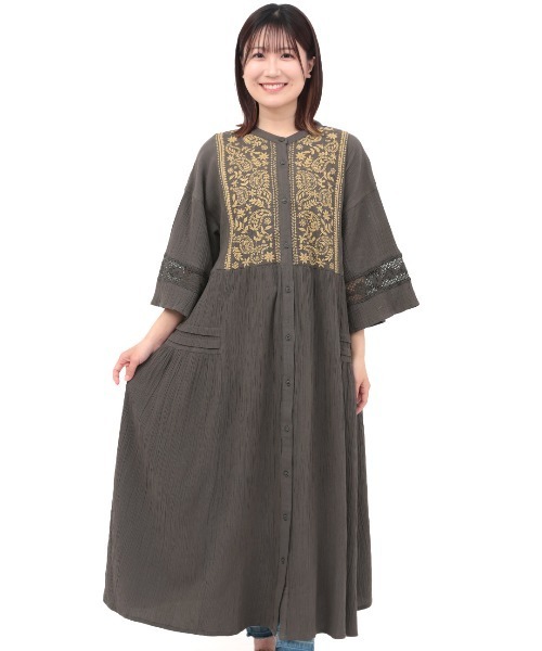 チチカカ（チチカカ）の「Rico クレープペイズリー刺繍ワンピース（ワンピース・レディース・イエロー/ライトベージュ/チャコールグレー・FREE）」の12枚目の写真