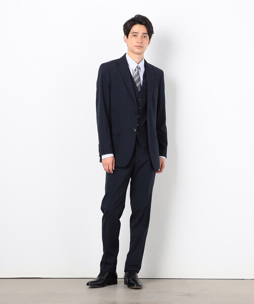COMME CA ISM(コムサイズム)の「【セットアップ対応】トロピカルベスト ポリエステル/ウール(スーツベスト・メンズ・ネイビー/ブラック・SMALL/MEDIUM/LARGE)」の6枚目の写真