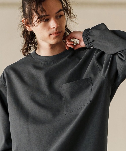 CAMBIO(カンビオ)の「mlt5085- シックアンドシン布帛ロンT(Tシャツ/カットソー・メンズ・アイボリー/チャコール・M/L/XL)」の1枚目の写真