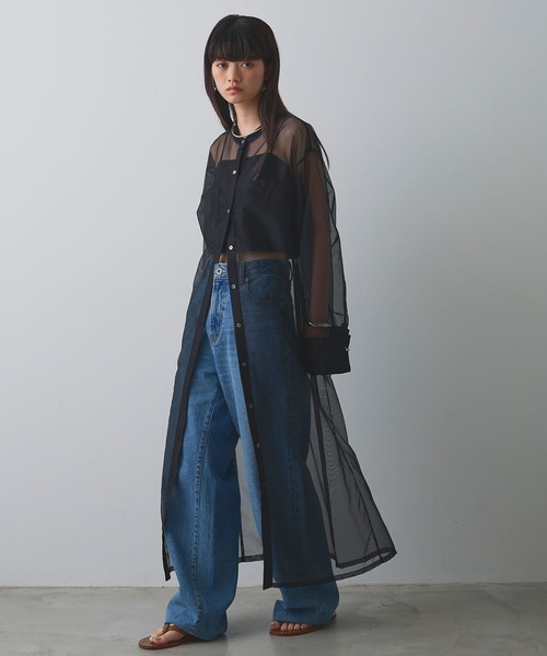 ELLEgirl(エルガール)の「バック刺繍シアーシャツワンピース【ELLEgirl/エルガール】(シャツワンピース・レディース・ブラック/ベージュ/ピンク・FREE)」の2枚目の写真