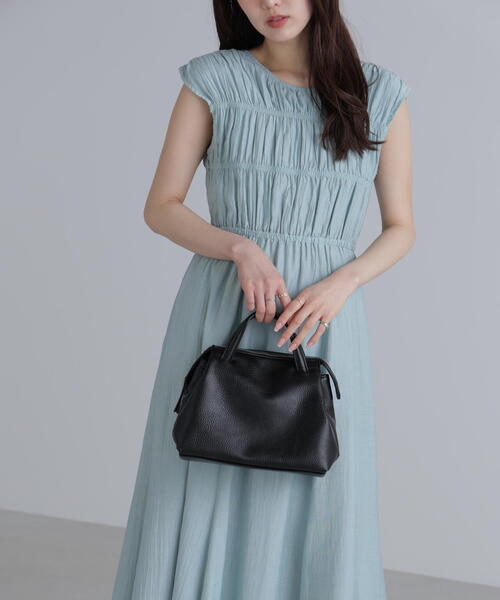 FREE'S MART(フリーズマート)の「◆オーバージップバッグ(ショルダーバッグ・レディース・ブラック/ホワイト・フリ-)」の11枚目の写真