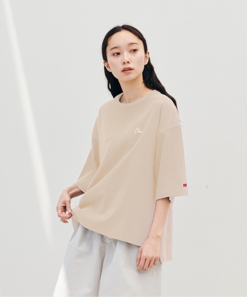 KELTY(ケルティ)の「ミニロゴ ハーフスリーヴ ティーシャツ(Tシャツ/カットソー・レディース・ブラック/ホワイト/ネイビー/ベージュ/ヘザーグレー・FREE)」の11枚目の写真