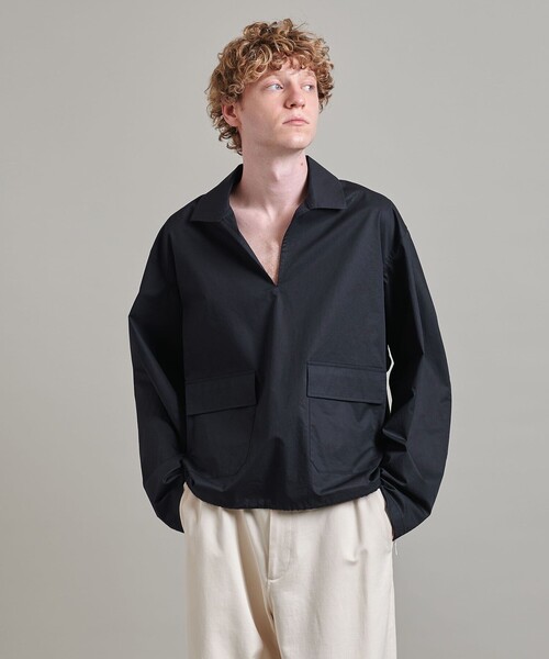 LOEFF(ロエフ)の「<LOEFF>コットン ツイル スキッパー シャツ UNISEX(シャツ/ブラウス・レディース・クリーム/ネイビー・0/1/2)」の7枚目の写真